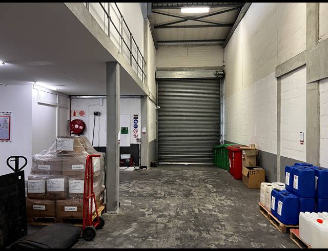 527M² WAREHOUSE TO LET IN AIRPORT INDUSTRIA